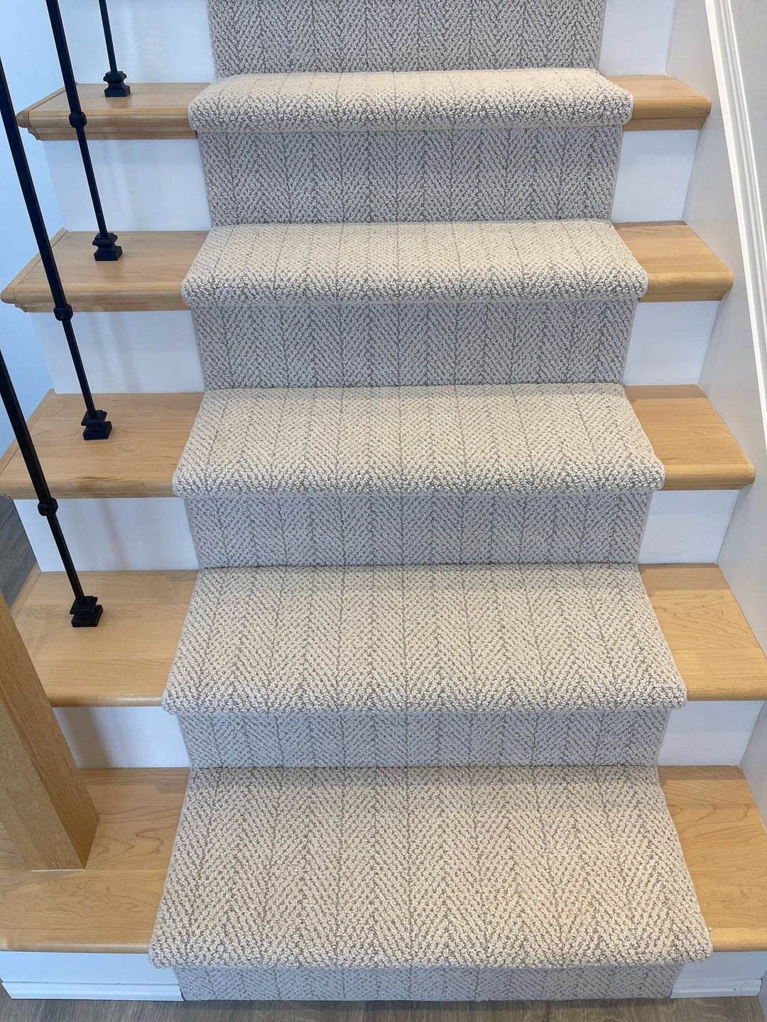Top view of Amalfi Carrara Herringbone stair runner Canada – DIY-friendly carpet runner