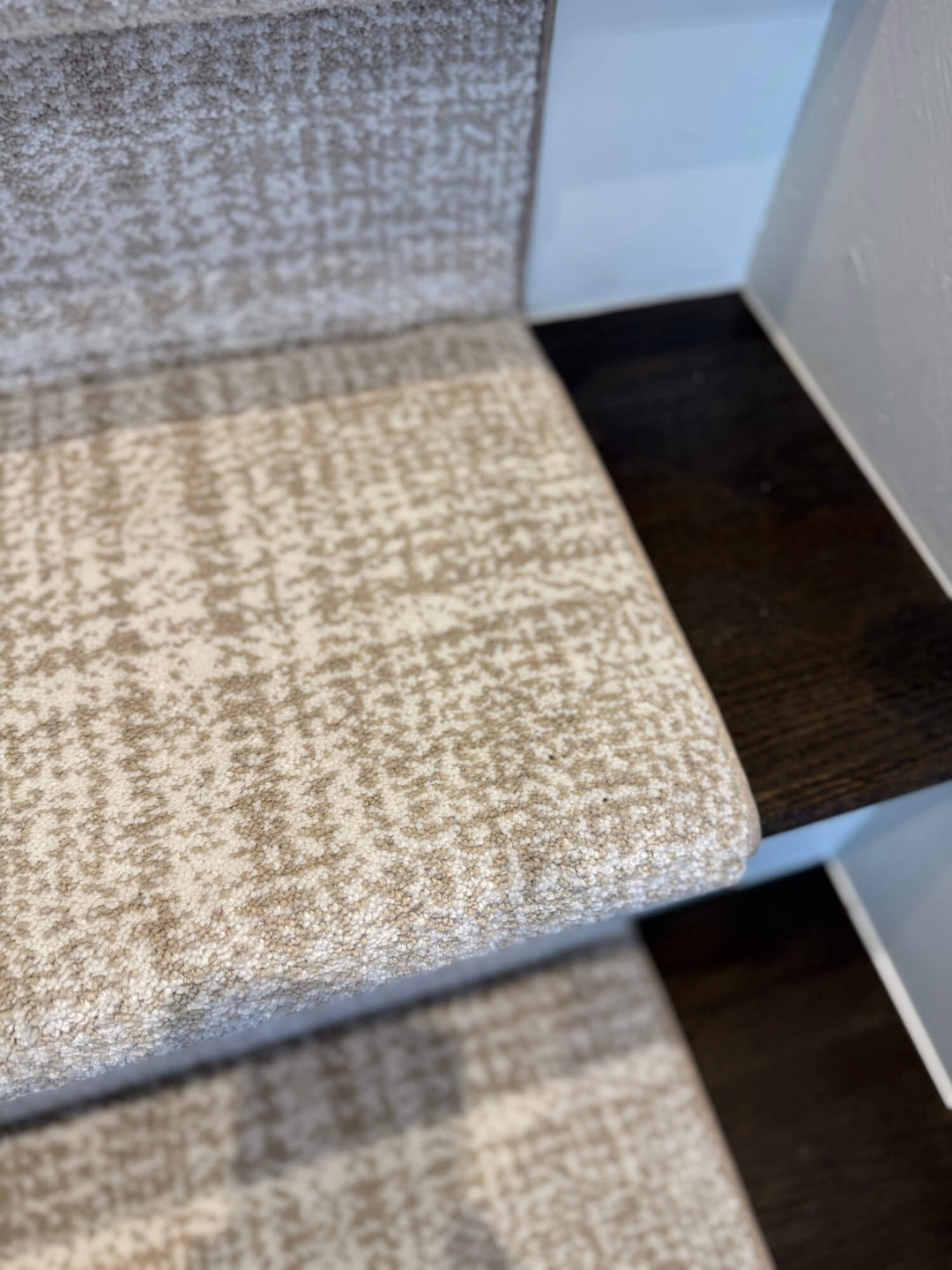 beige-stair-runner