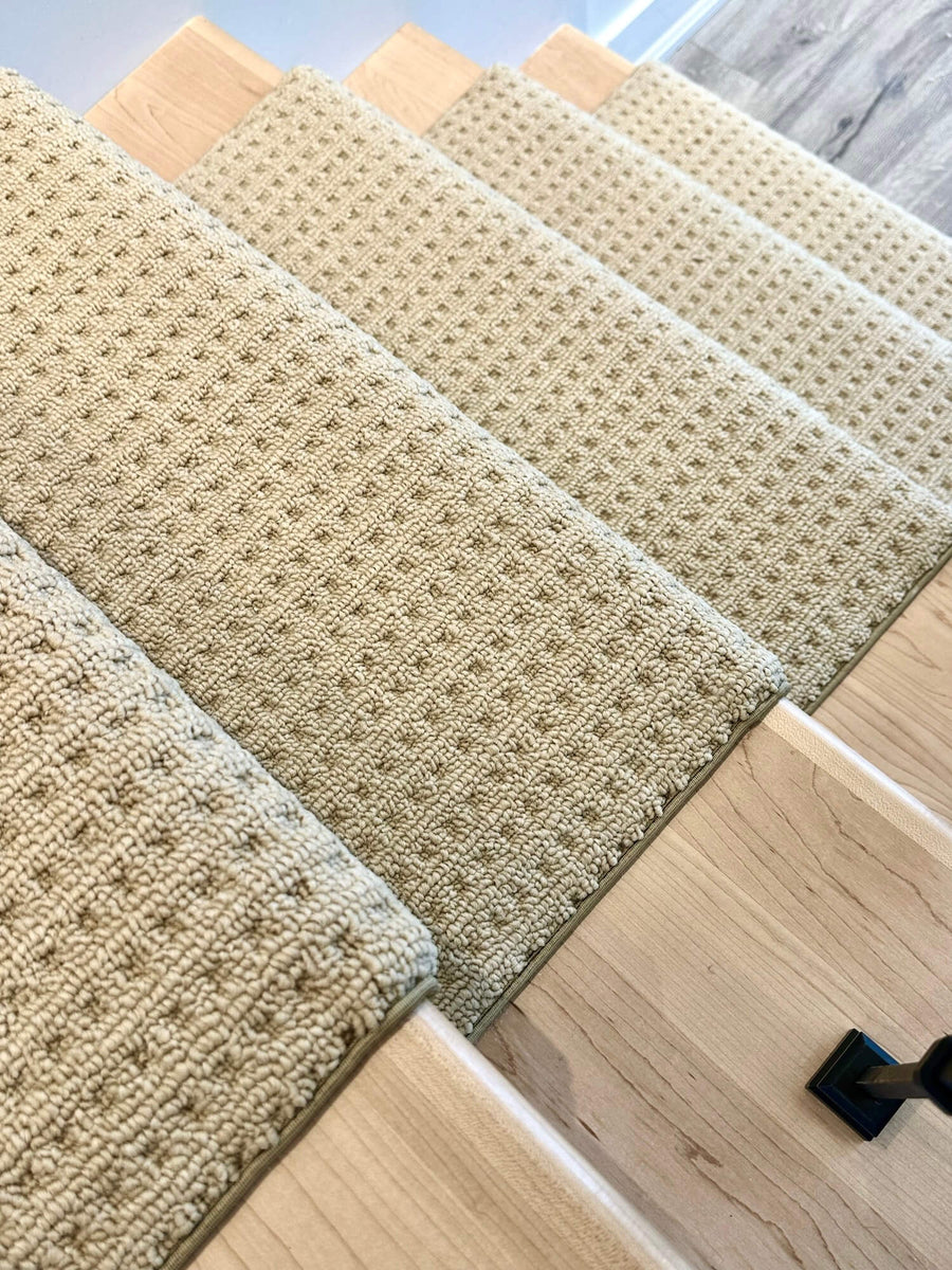 Neutral-Yellow-Gold-Carpet-Runner-for-Stairs-Vancouver-Calgary
