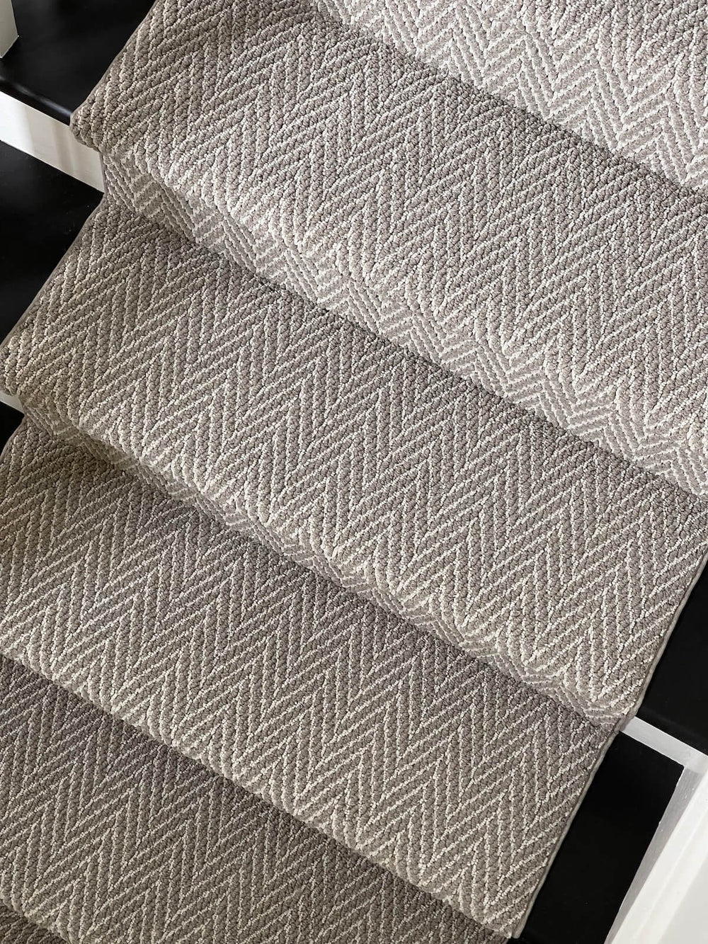 grey-herringbone-stair-runner
