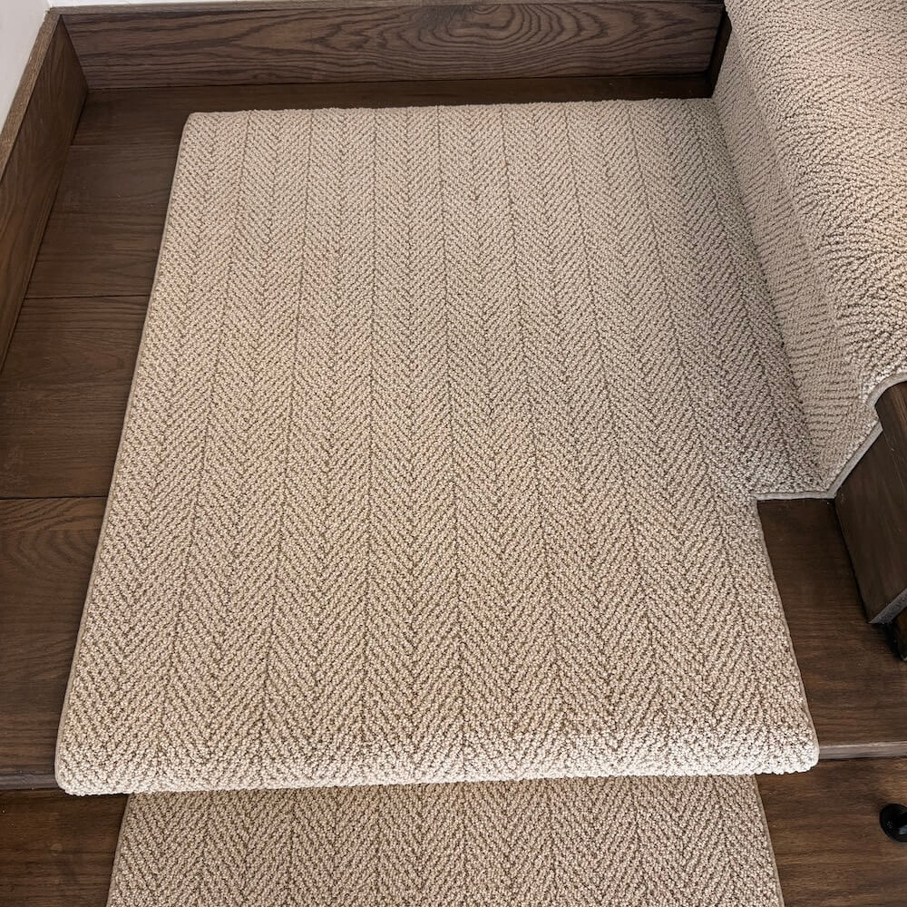 Capri stair runner landing on a 90 degree turn